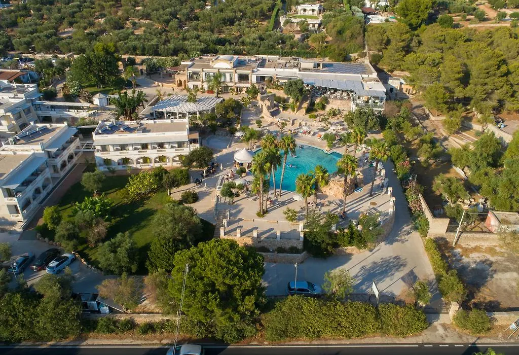 Eden Resort Country-1